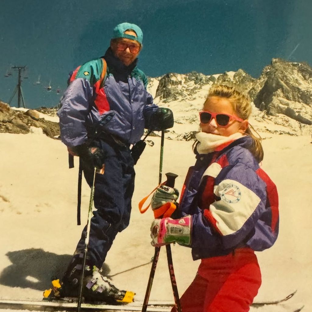 Ski-Ikone Lindsey Vonn widmet süßen Post ihrem ersten Trainer Erich Sailer (†), August 2025.