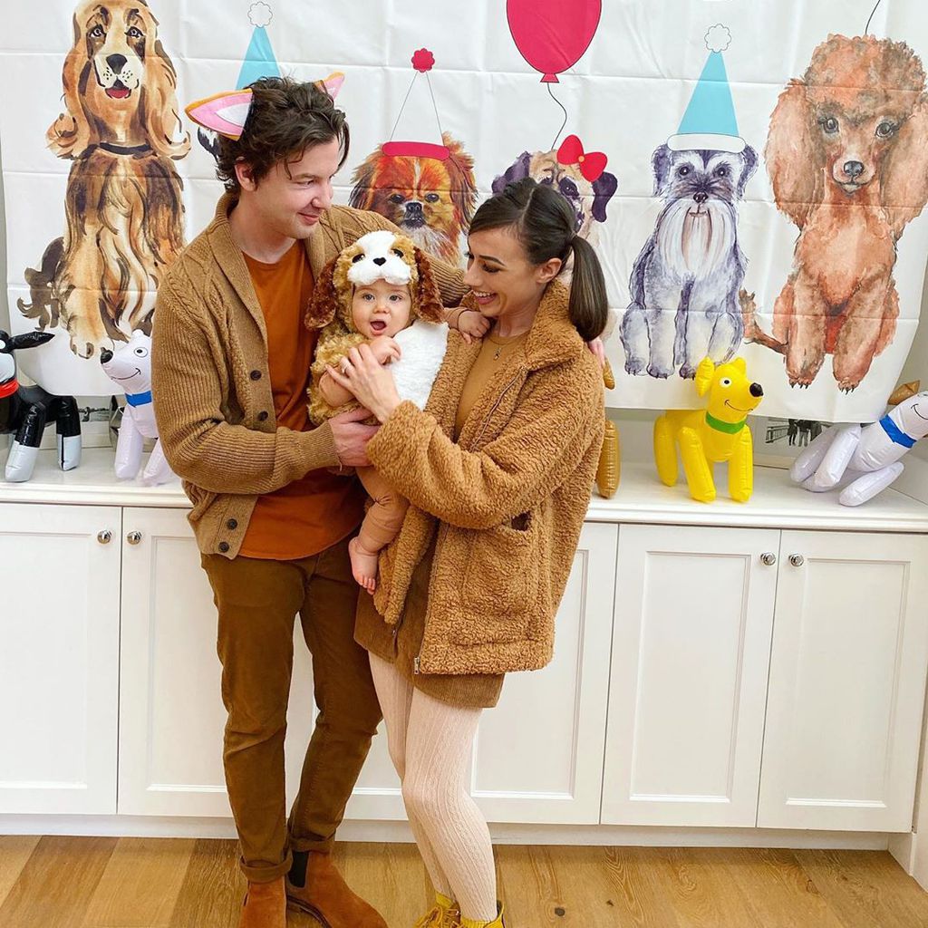 Erik Stocklin und Colleen Ballinger mit ihrem Sohn Flynn, 2019