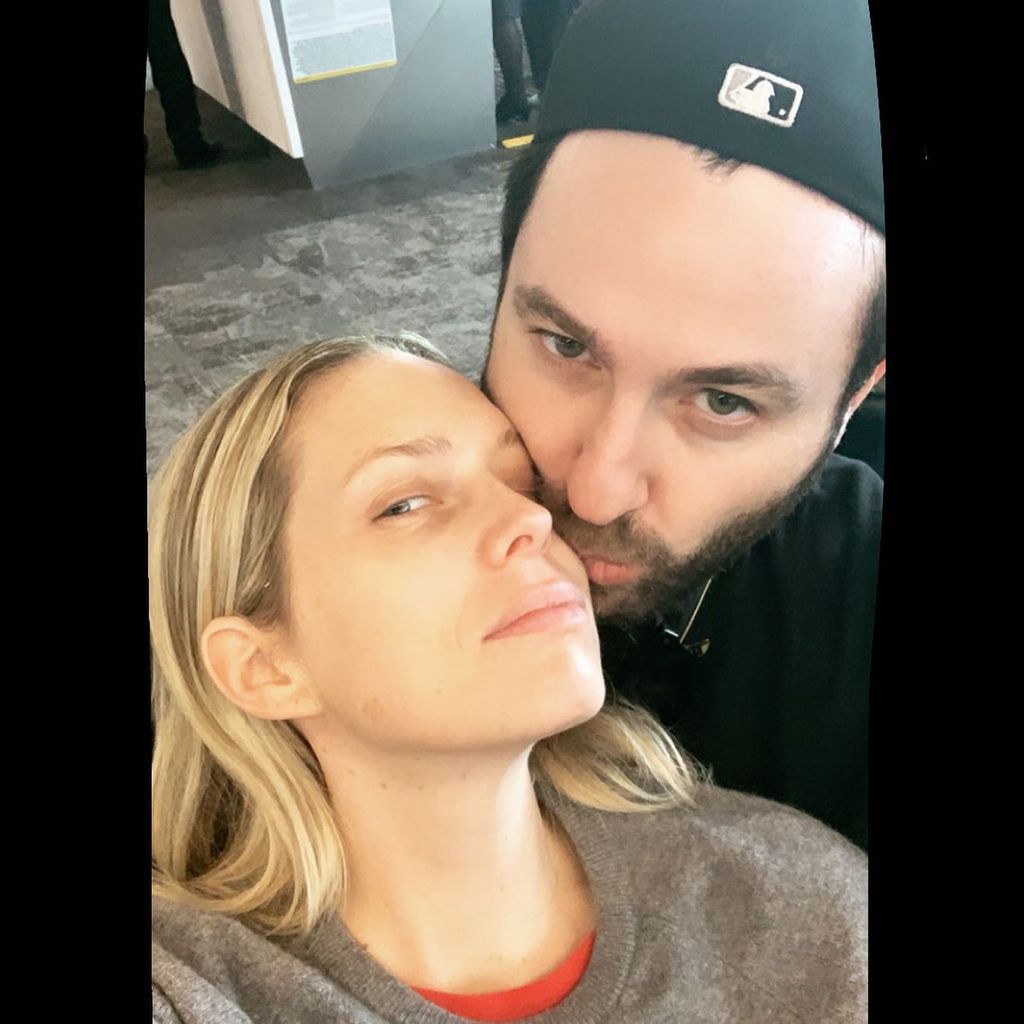 Erin Forster, Schauspielerin, mit Ehemann Simon Tikham
