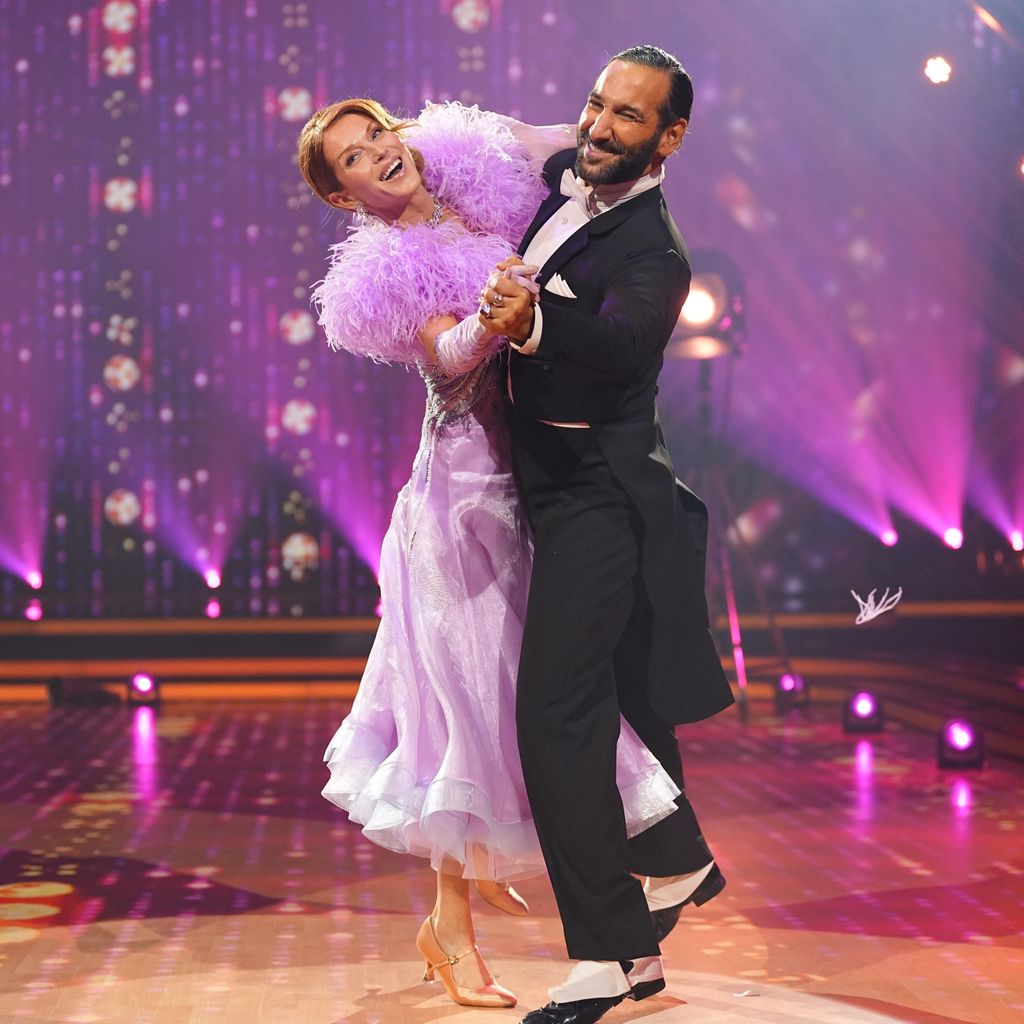 Esther Schweins und Massimo Sinató bei "Let's Dance" 2026