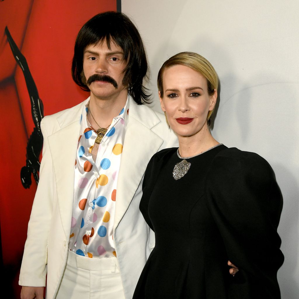 Evan Peters und Sarah Paulson im Oktober 2019