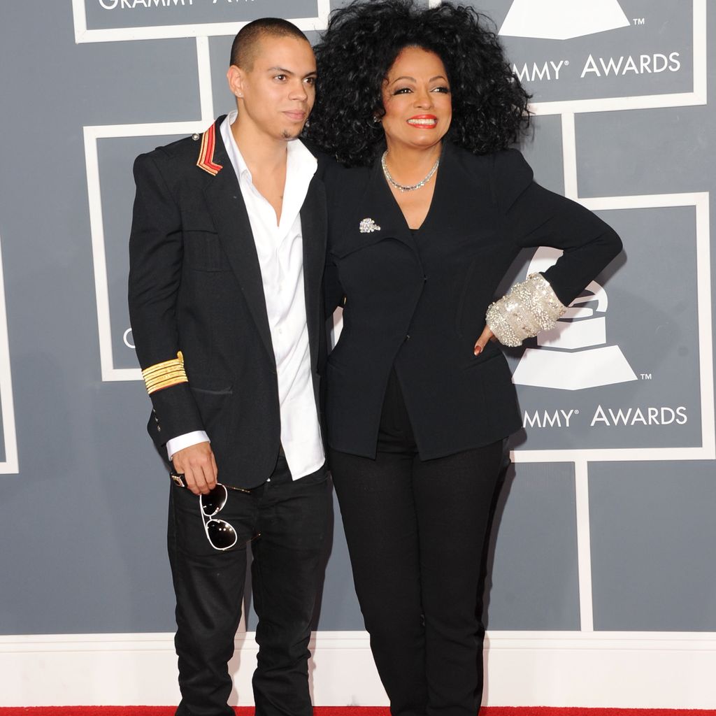 Evan Ross mit seiner Mutter Diana Ross bei den Grammys 2012 in Los Angeles