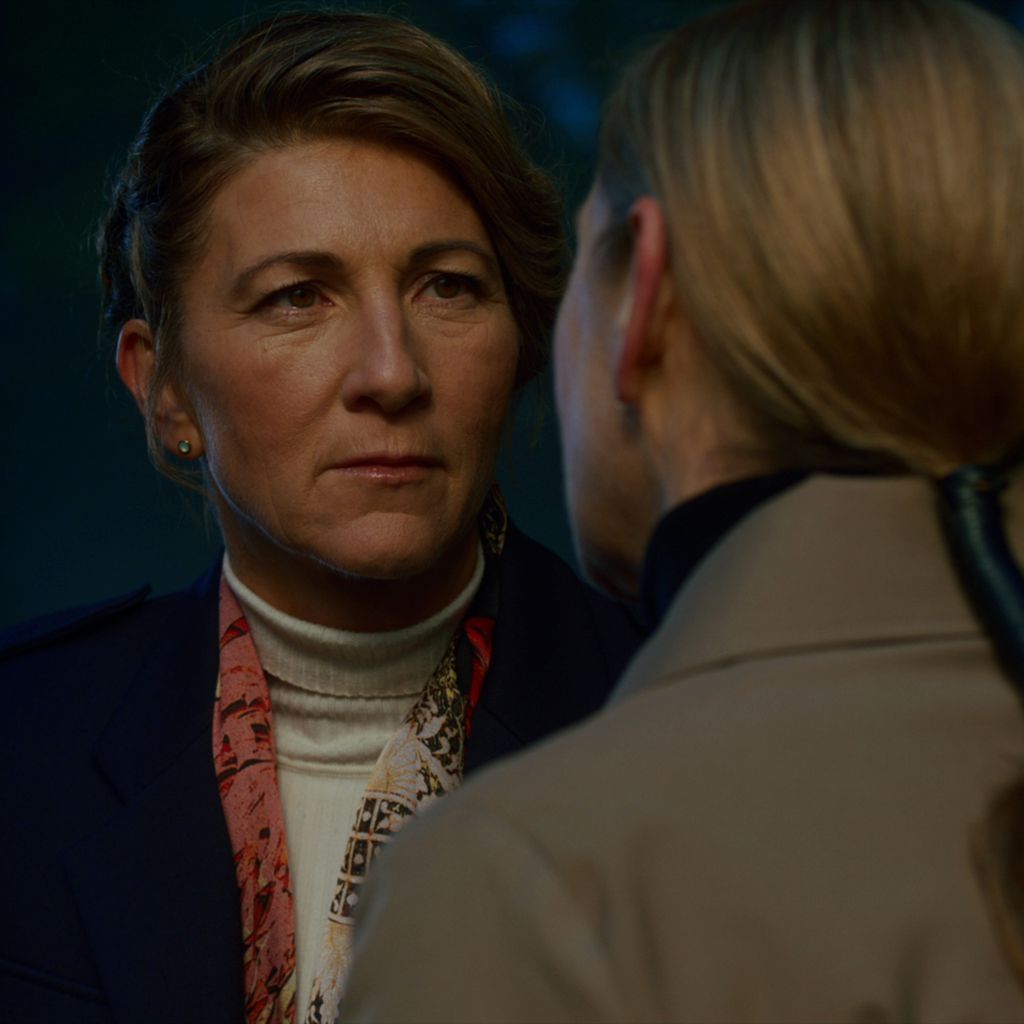 Eve Best und Lesley Sharp bei "Fate: The Winx Saga"