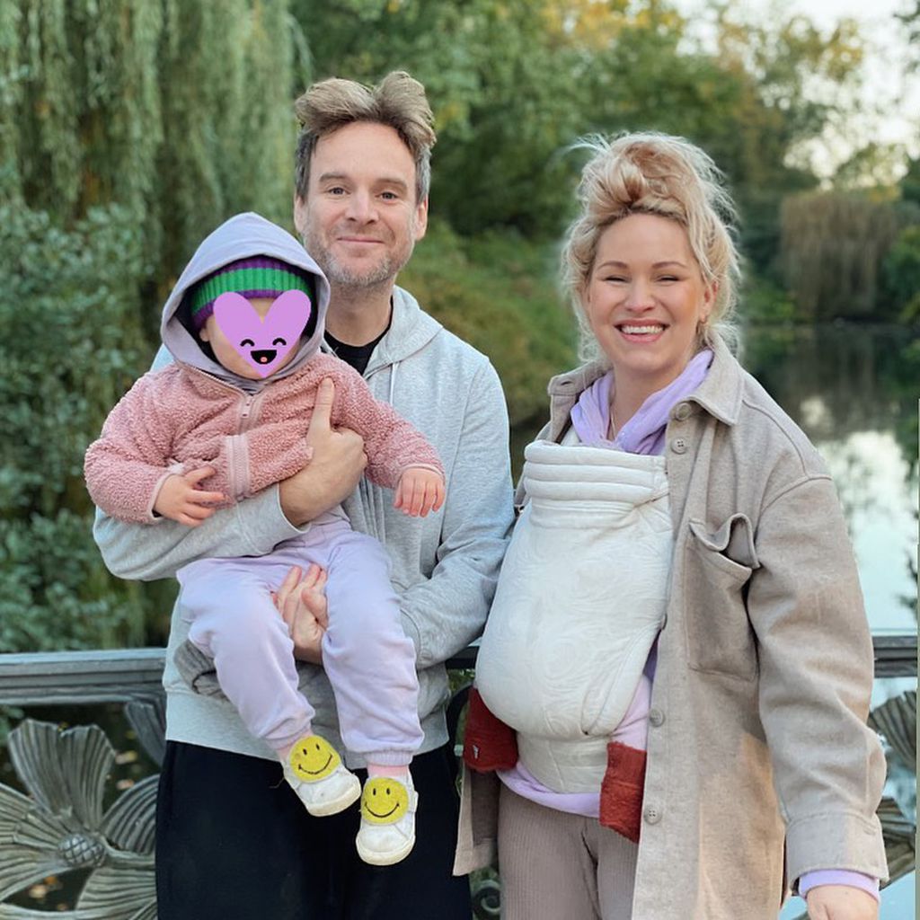 Evelyn Weigert mit ihrem Mann Alexander und ihren Kindern