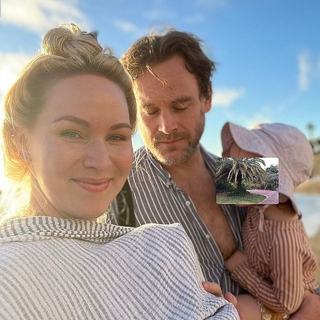Evelyn Weigert mit ihrer Familie, Januar 2022