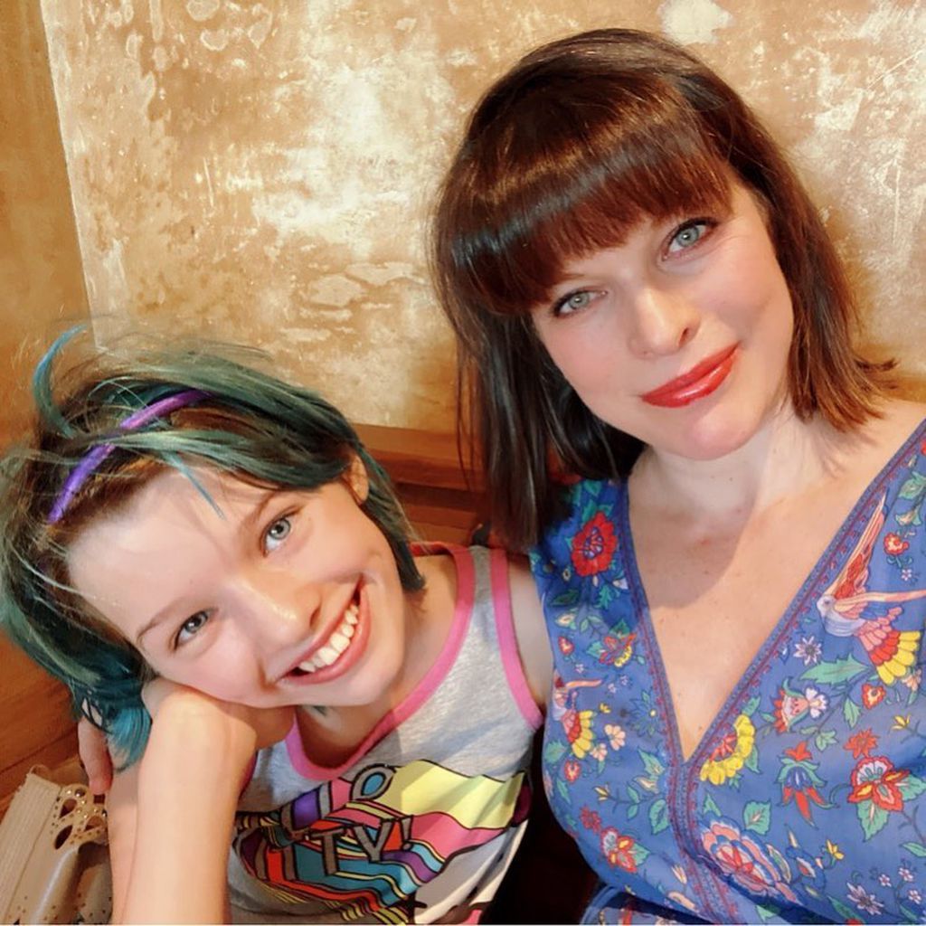 Ever Gabo Anderson und ihre Mutter Milla Jovovich im Oktober 2019