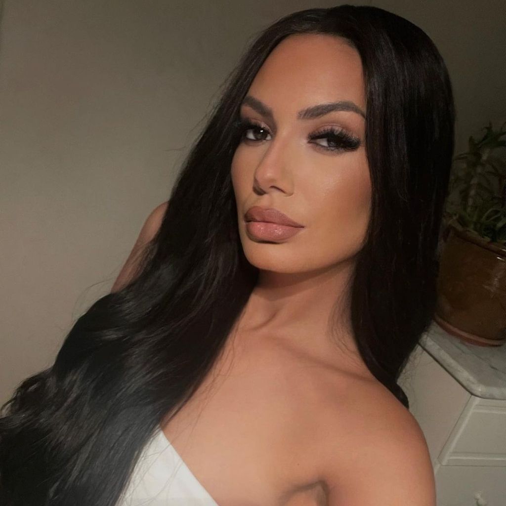 Evi, "Love Island"-Kandidatin