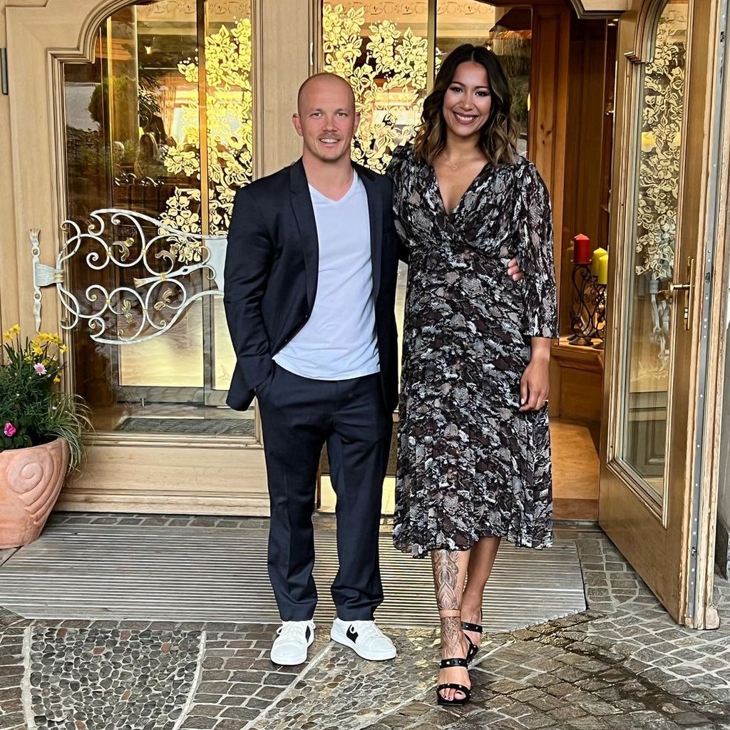 Fabian Hambüchen und seine Frau Viktoria im April 2022