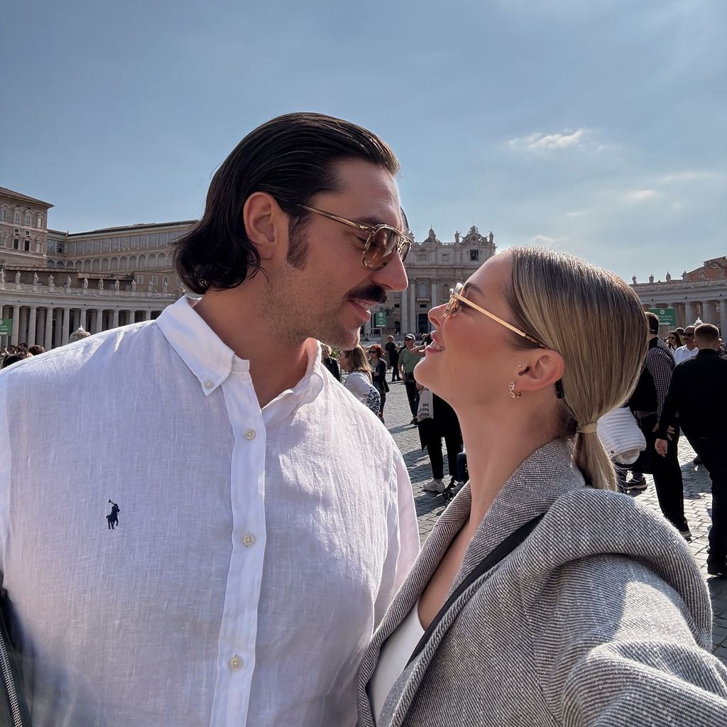 Fabio Knez und Darya Strelnikova im April 2025