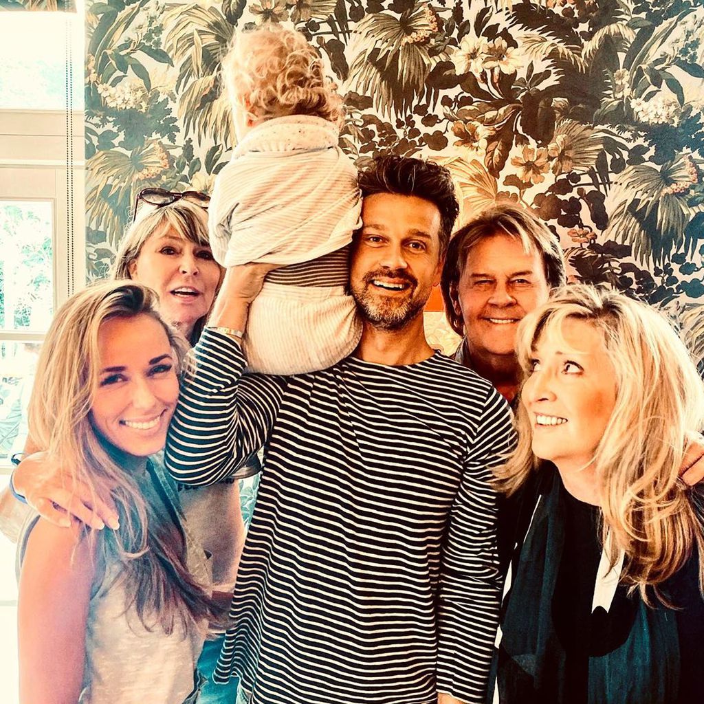 Annemarie und Wayne Carpendale mit ihrer Familie, September 2019