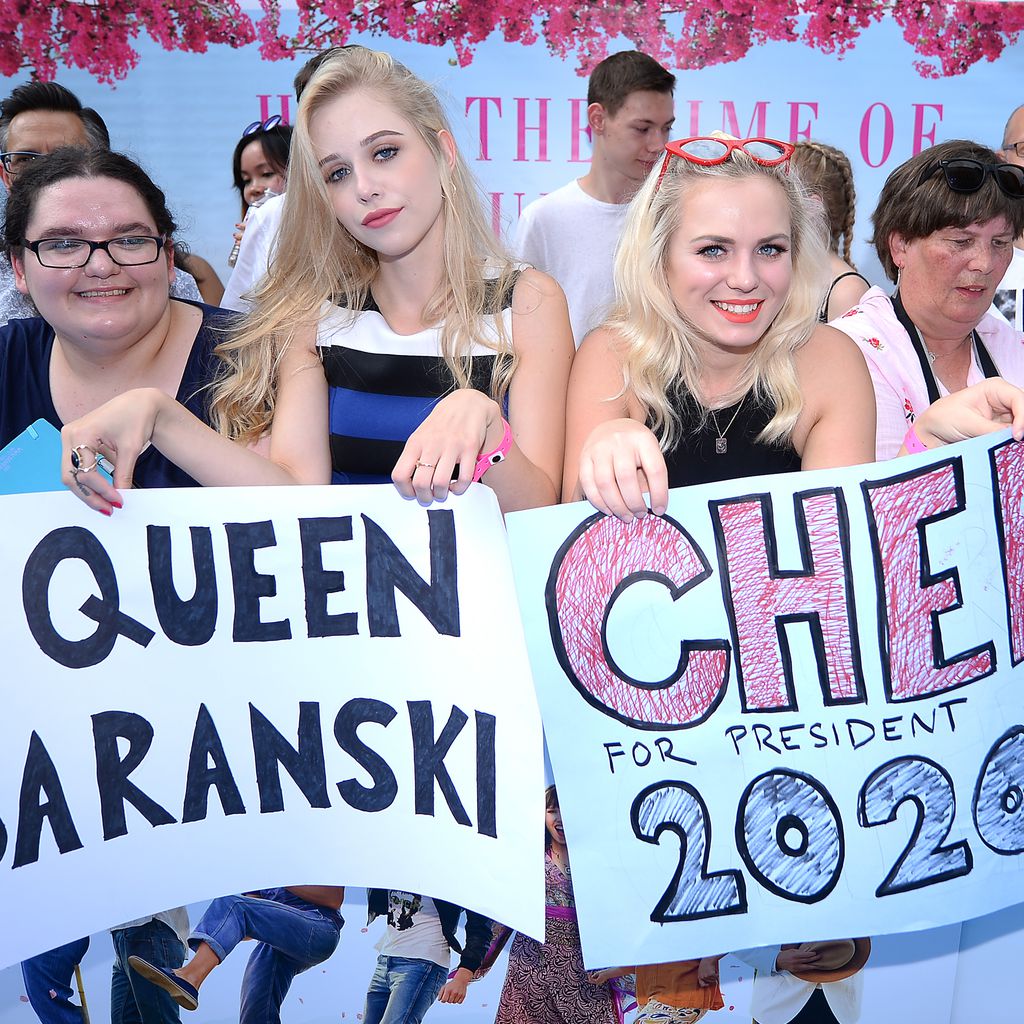Fans bei der Weltpremiere von "Mamma Mia! Here We Go Again"