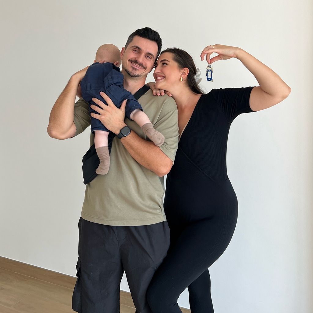 Fata Hasanovic mit ihrem Partner Izet und Sohn Malik