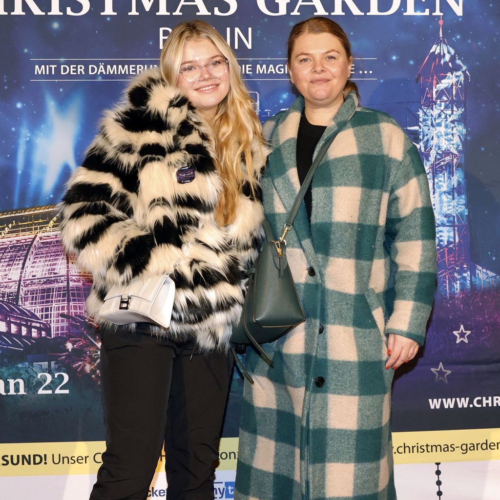 Faye Montana Briest und Anne-Sophie Briest 2021