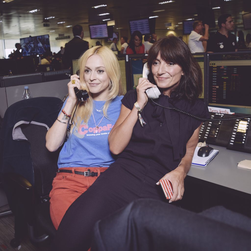 Fearne Cotton und Davina McCall, britische Moderatorinnen