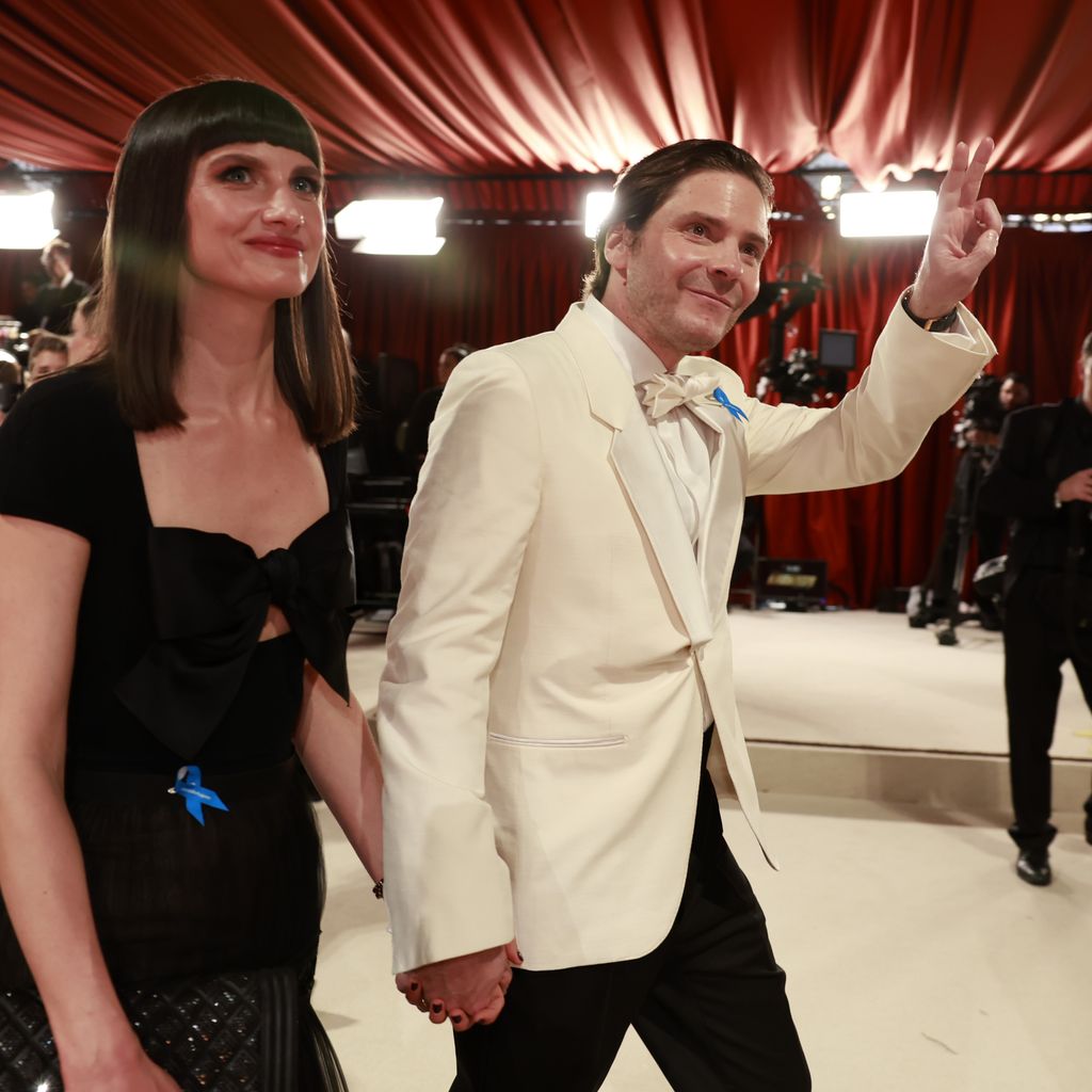 Felicitas Rombold mit Daniel Brühl bei den Oscars 2023