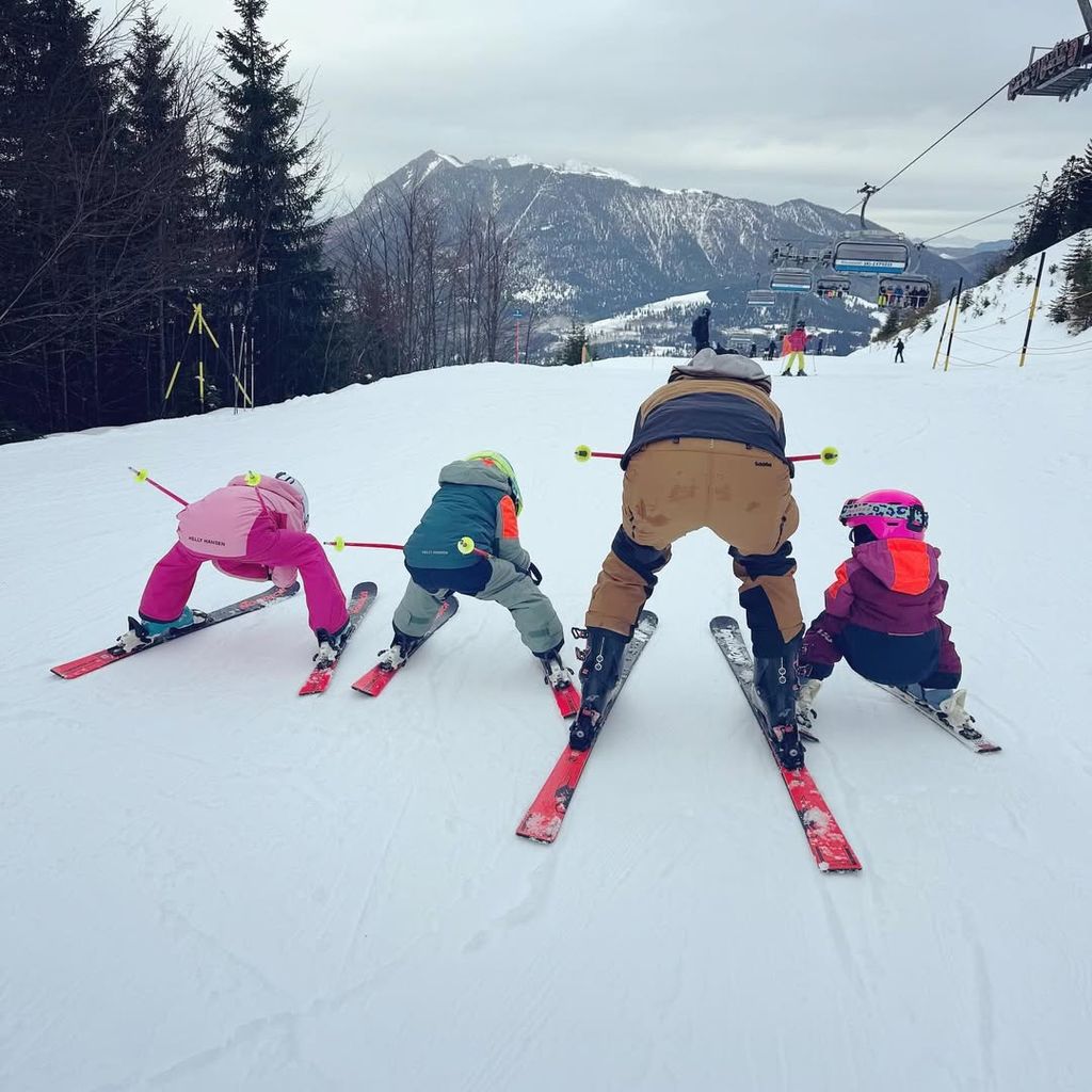 Felix Neureuther mit seinen drei Kindern, Januar 2025