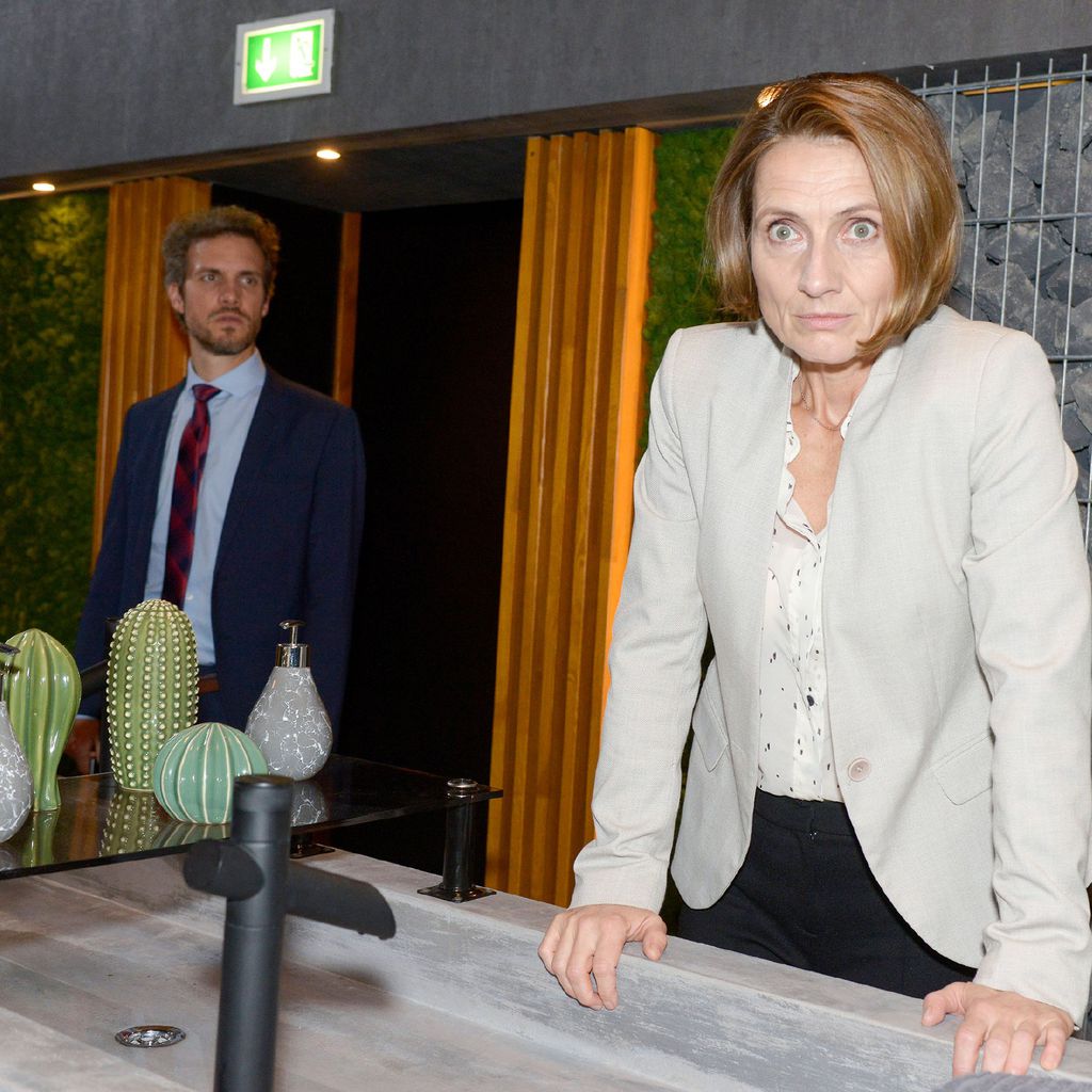 Felix (Thaddäus Meilinger) und Rosa (Joana Schümer) bei einer GZSZ-Szene
