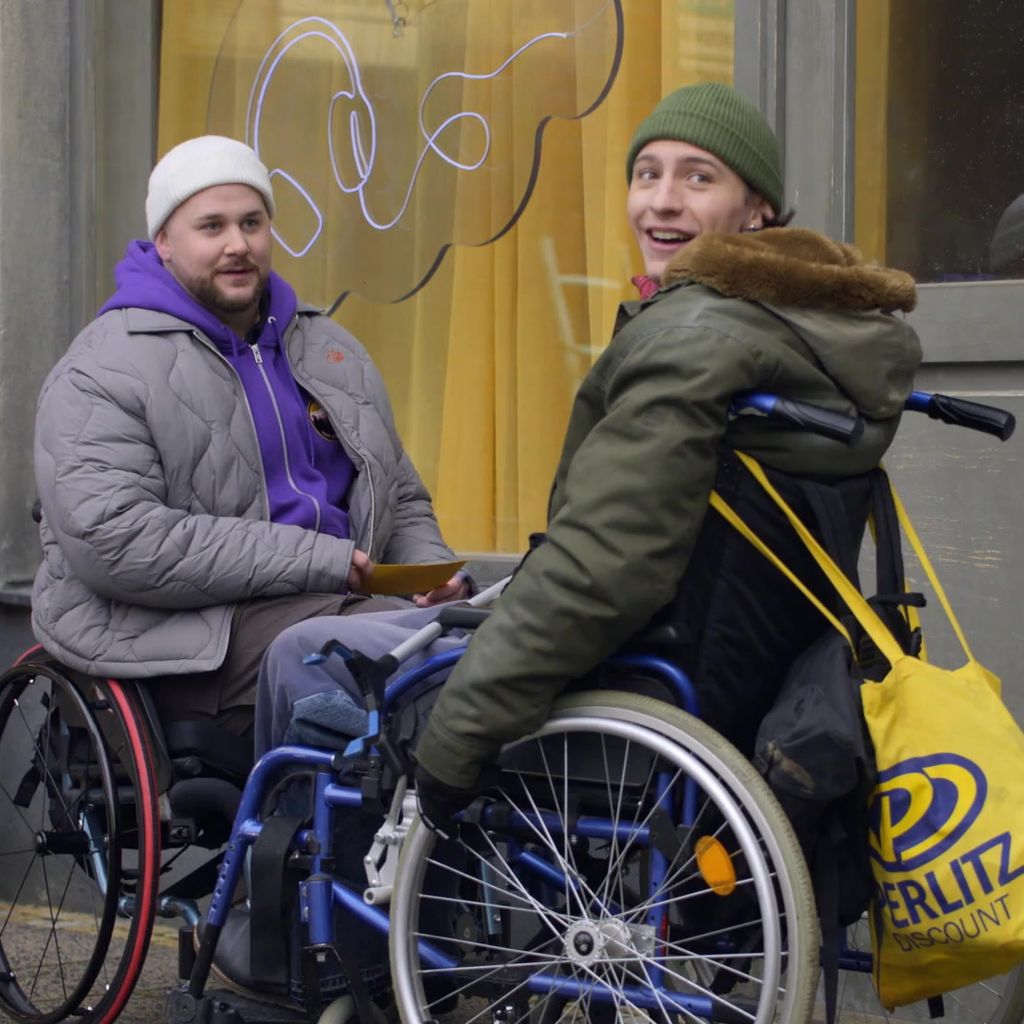 Jonas (Felix van Deventer) und Mats (Béla Kampschulte) in "GZSZ"