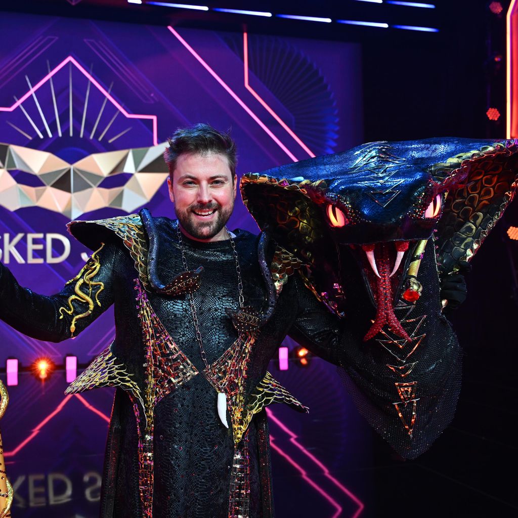 Felix von Jascheroff als Black Mamba bei "The Masked Singer" 2022