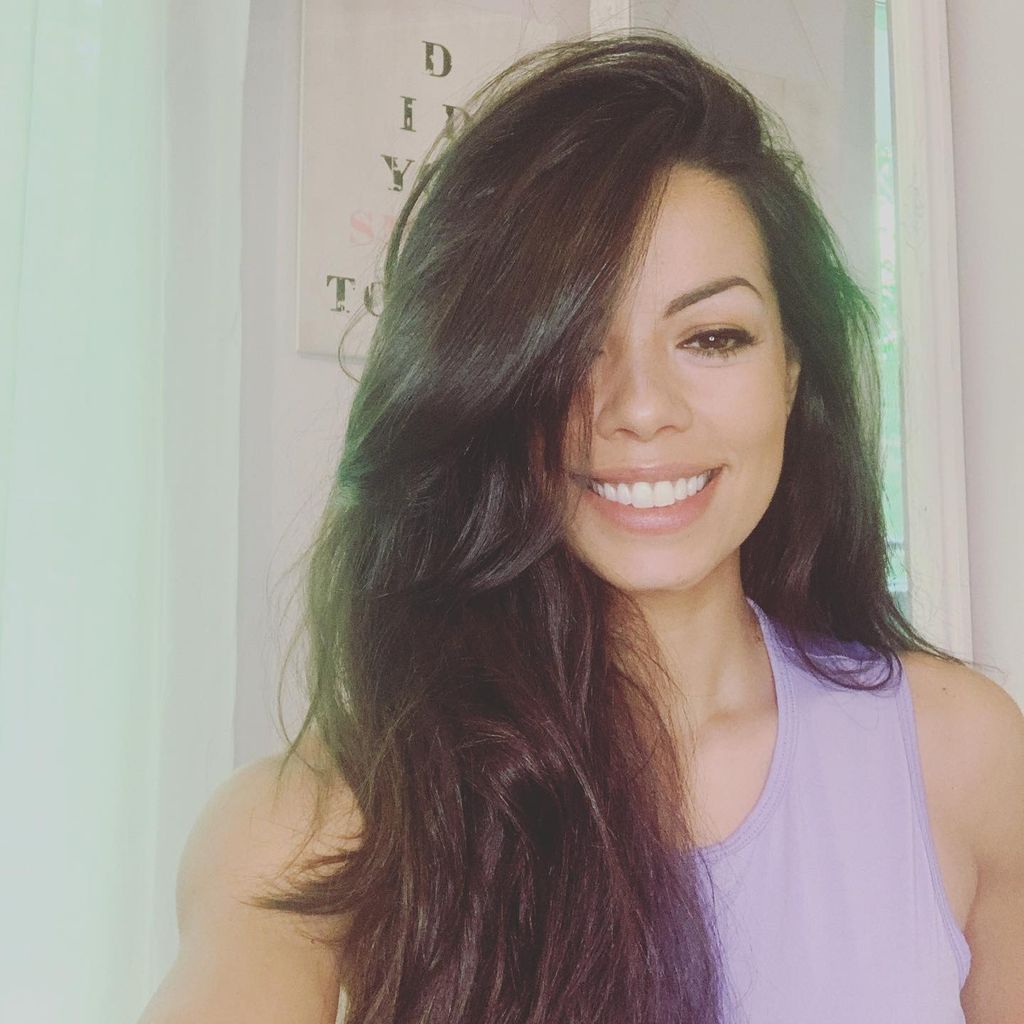 Fernanda Brandao, Sängerin