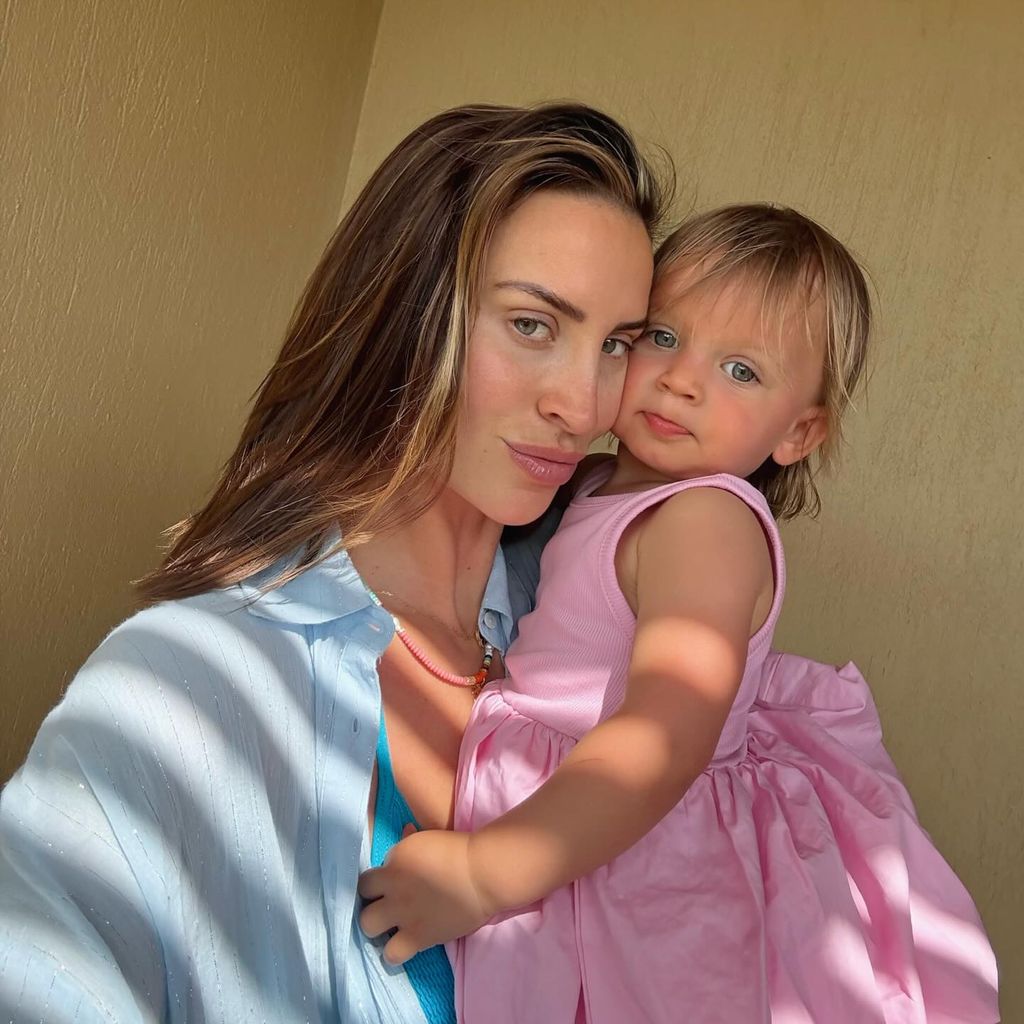 Ferne McCann mit ihrer Tochter Finty, April 2025