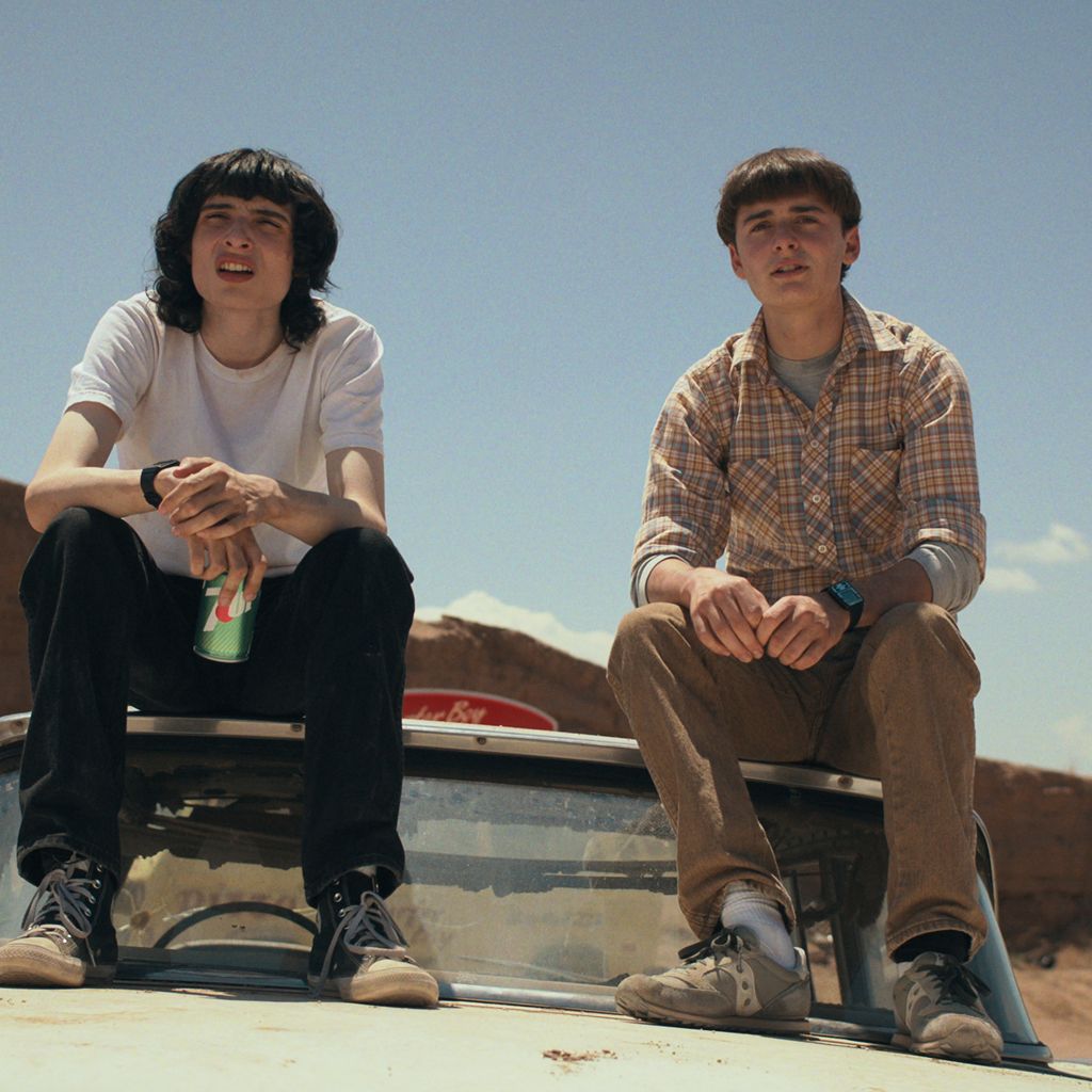 Finn Wolfhard als Mike Wheeler und Noah Schnapp als Will Byers in "Stranger Things"