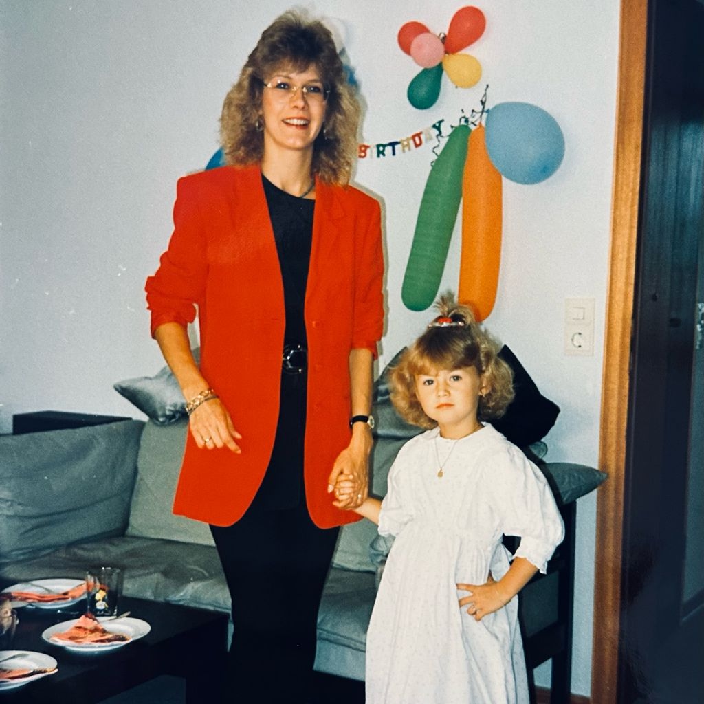Fiona Erdmann (l.) in jungen Jahren mit ihrer Mutter Luzie