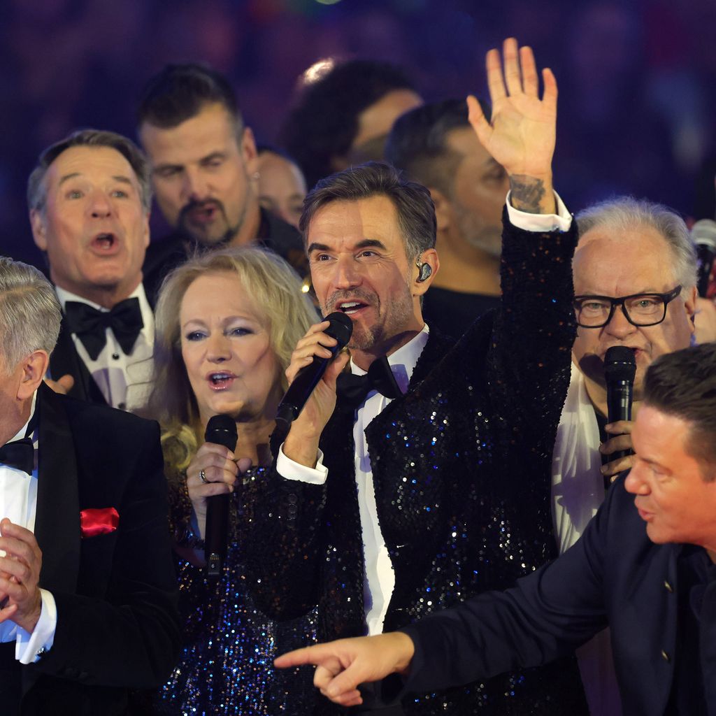Florian Silbereisen feiert mit Roland Kaiser, Nicole, Heinz Rudolf Kunze und Stefan Mross beim Silvester-Schlagerboom 2026 in München