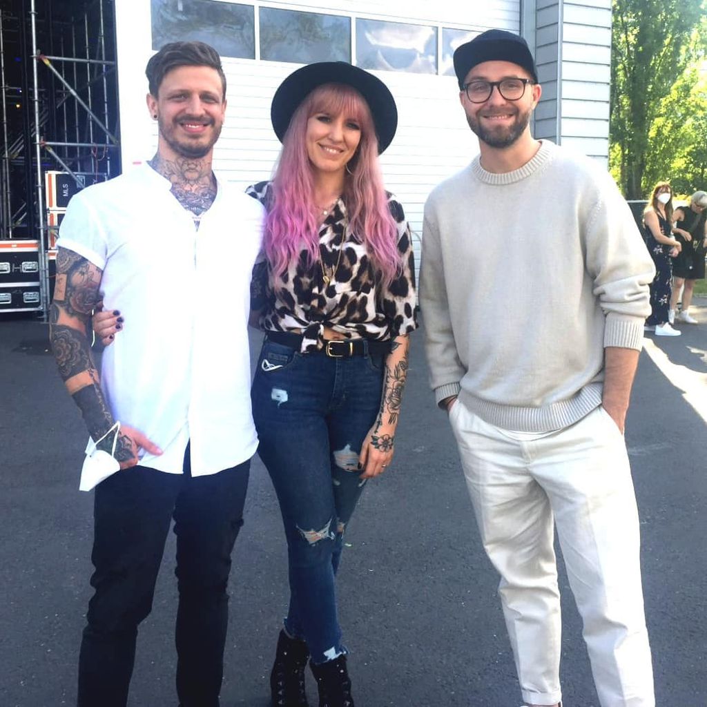Florian und Charlene Gallant mit Mark Forster