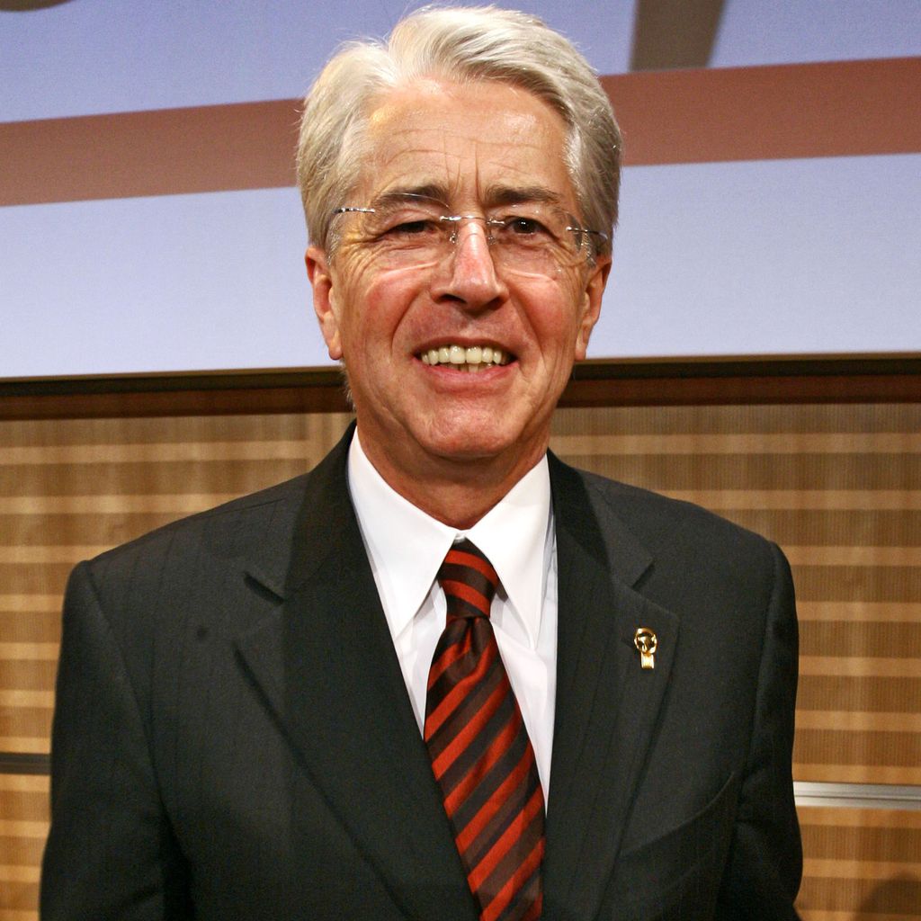 Moderator Frank Elstner