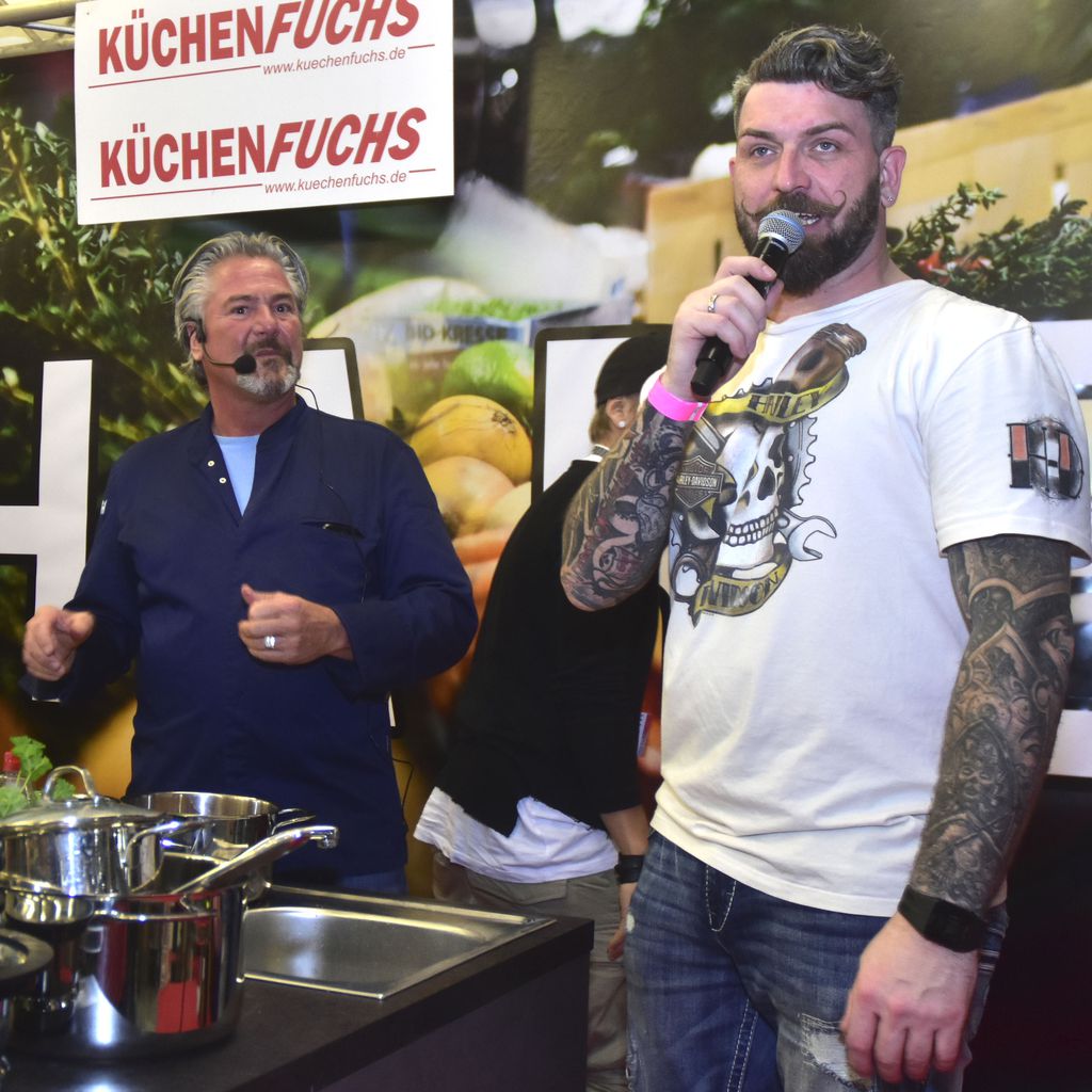 Frank Oehler und Ingo Kantorek beim Show-Kochen auf der Tattoo Convention in Dresden