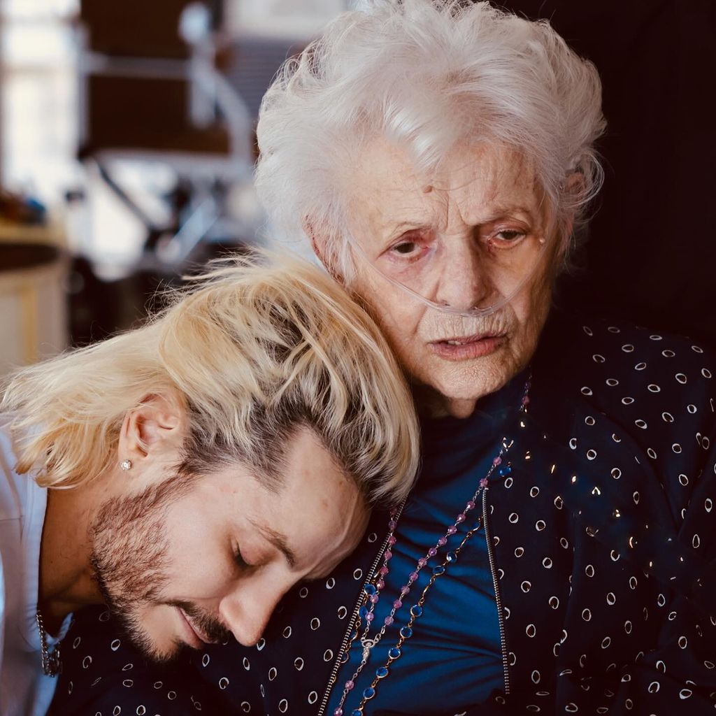 Frankie Grande und Nonna, Juni 2025