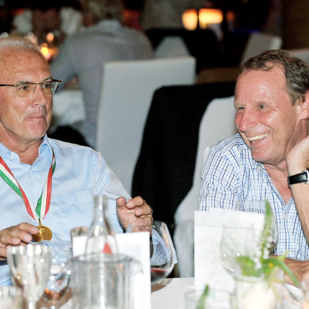 Franz Beckenbauer und Berti Vogts im Jahr 1990
