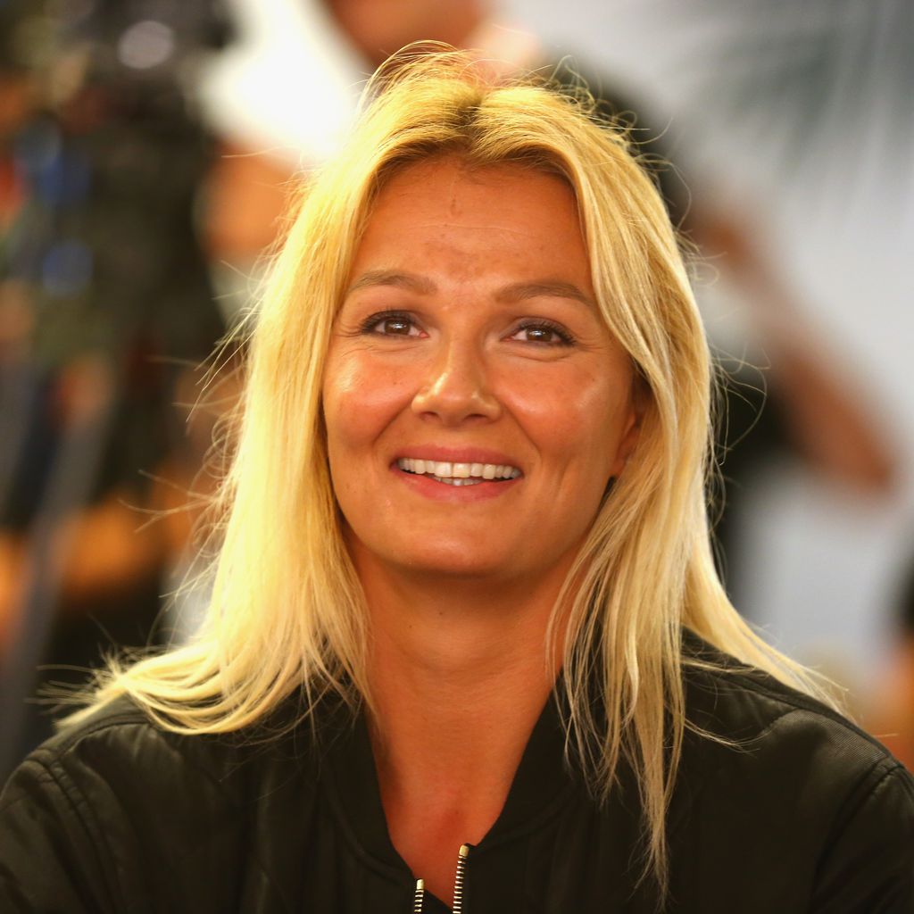 Franziska van Almsick bei einer Pressekonferenz