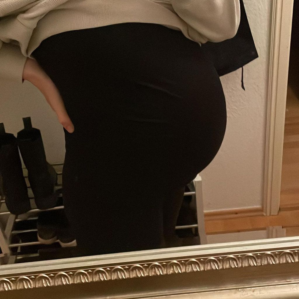 Franziska van der Heides Babybauch