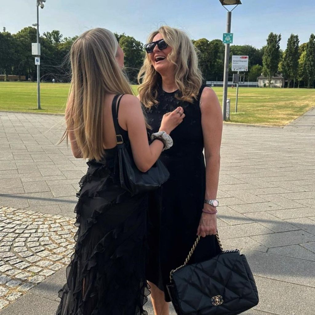 Frauke Ludowig mit ihrer Tochter Nika