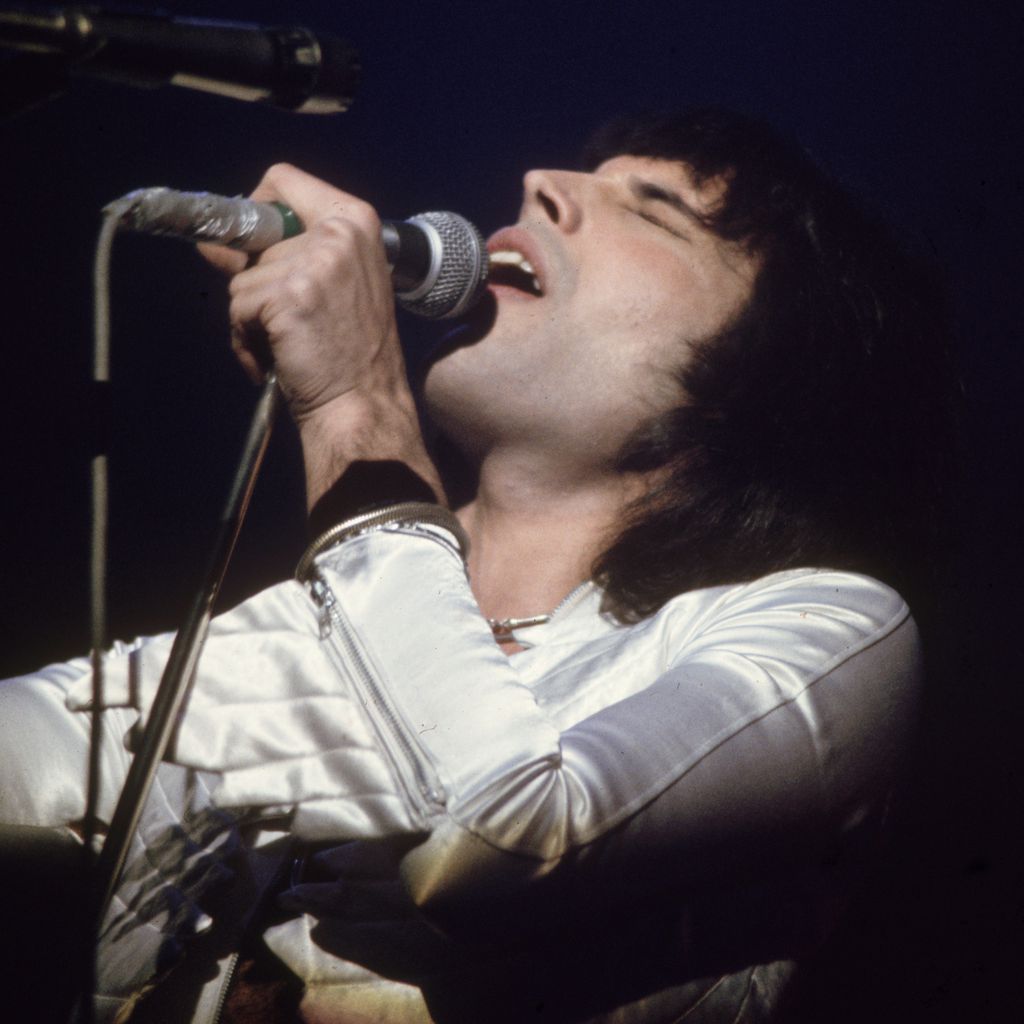Freddie Mercury, Sänger von Queen