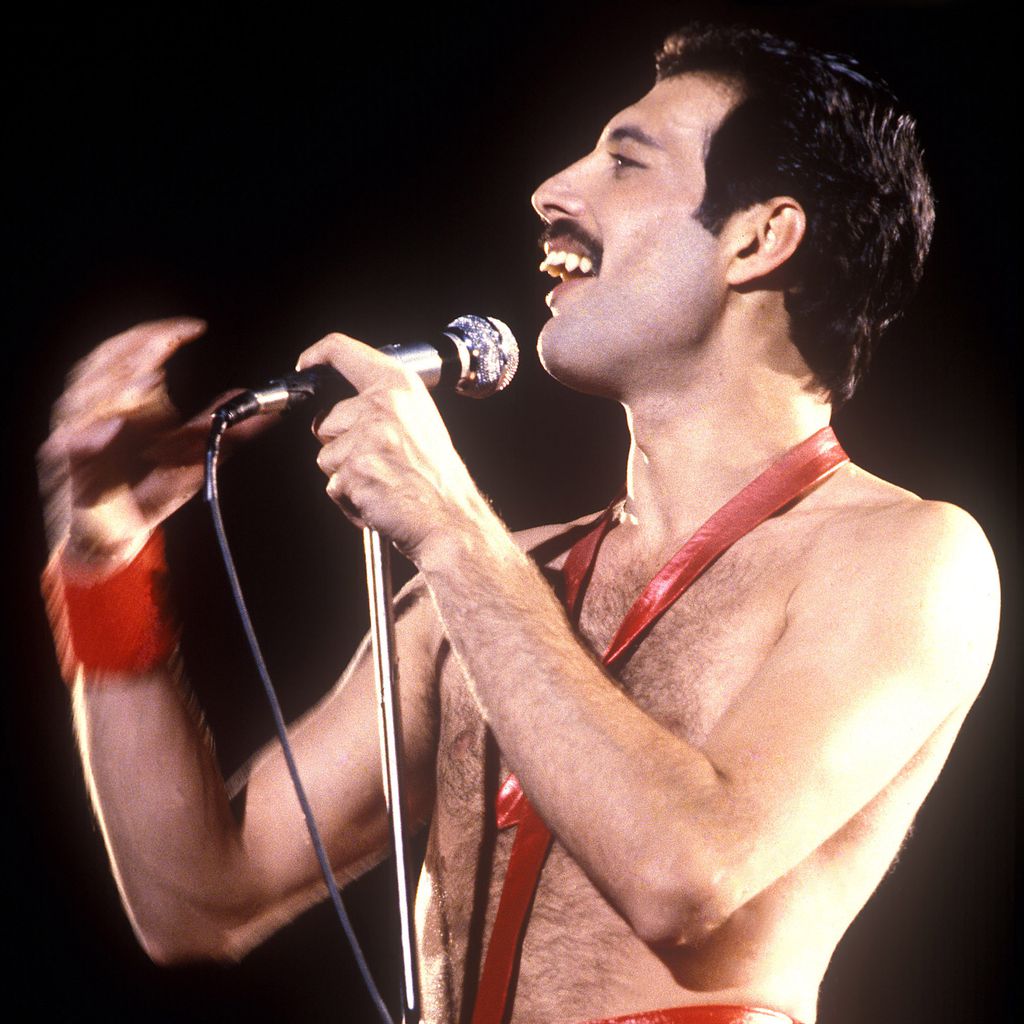 Freddie Mercury, Frontsänger der Band "Queen"