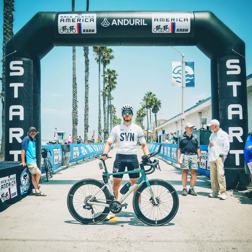 Fritz Meinecke beim Start des Race Across America (RAAM) 2025