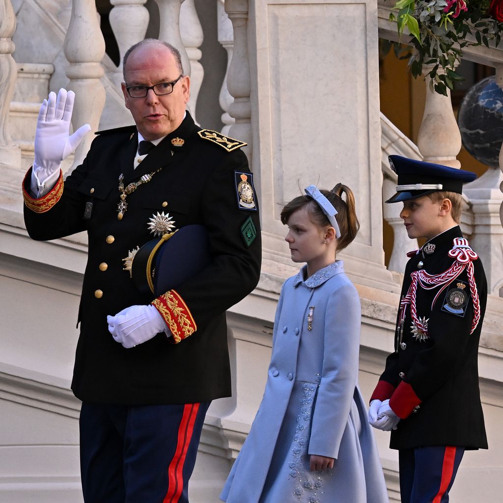 Fürst Albert II. seine Kinder und seine Frau Fürstin Charlène, Nationalfeiertag in Monaco 2024