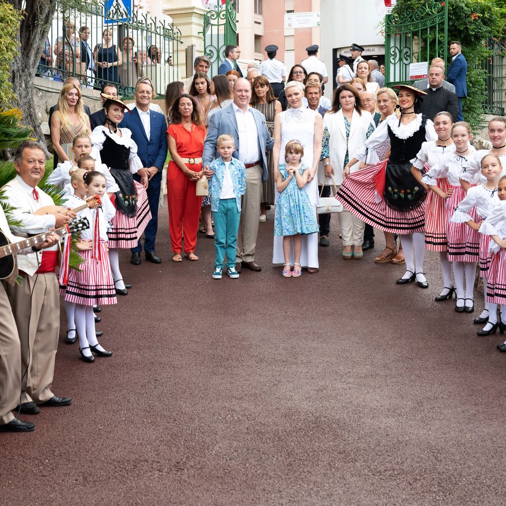 Fürst Albert von Monaco, Fürstin Charlène und ihre Zwillinge Jacques und Gabriella