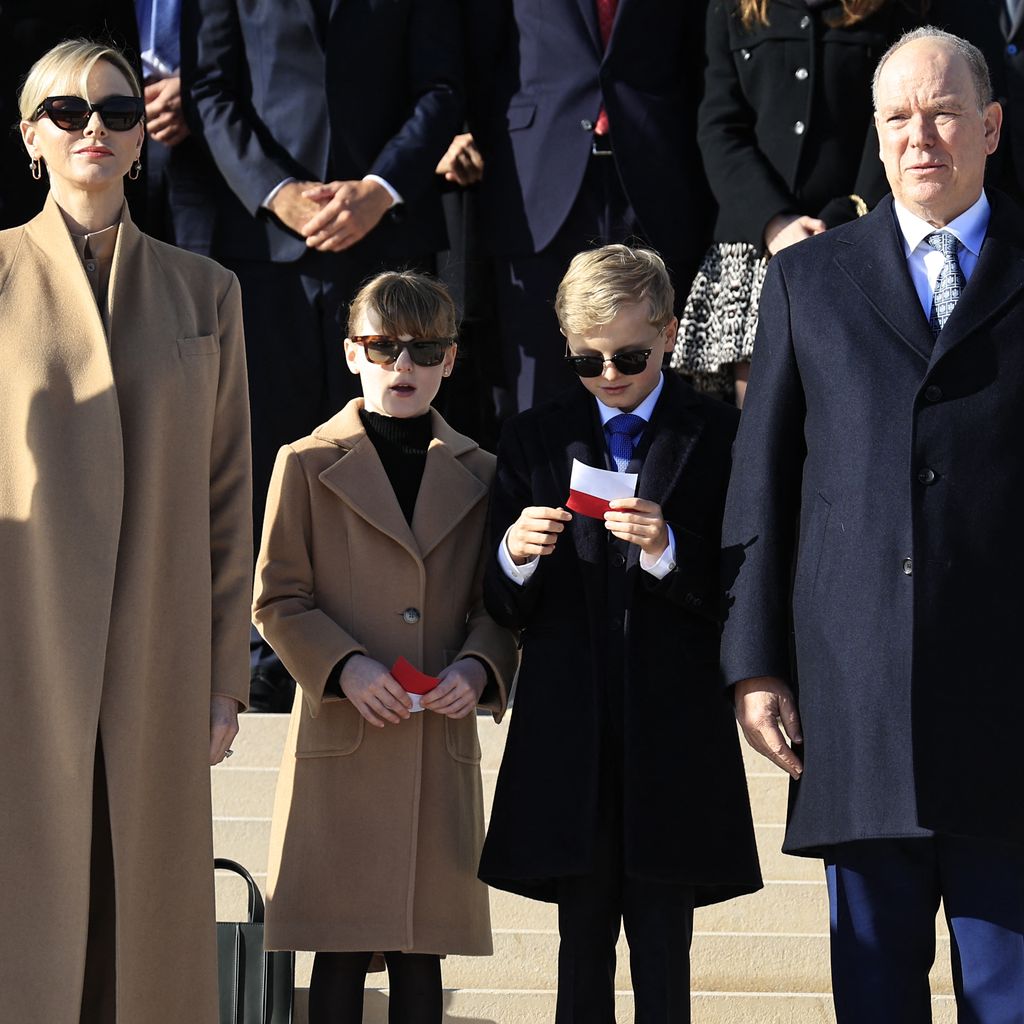Fürstin Charlène, ihre Kinder und Fürst Albert II., Dezember 2024