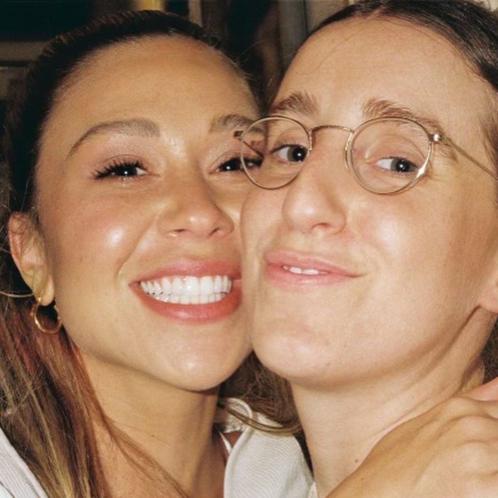 Gabby Windey und ihre Freundin