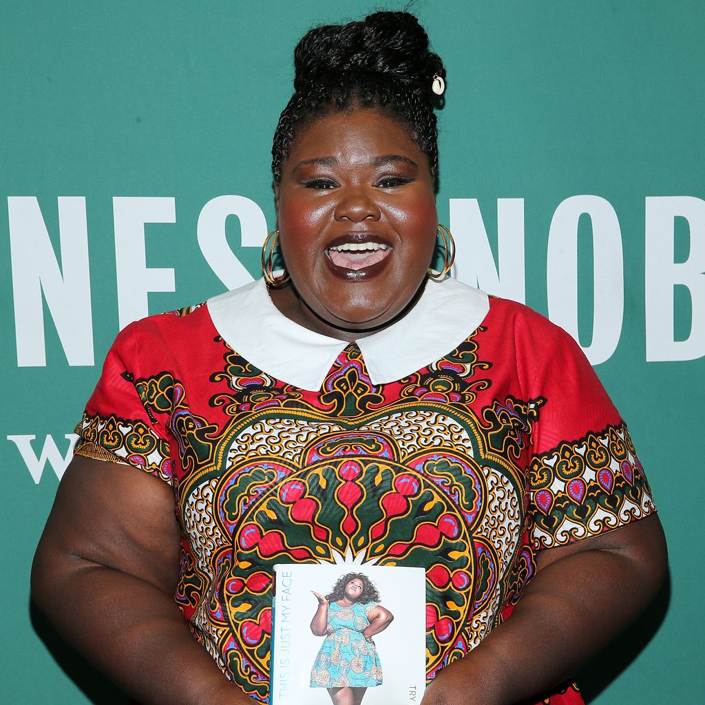 Gabourey Sidibe mit ihrem Buch "This Is Just My Face"