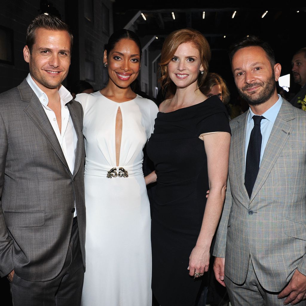 Schauspieler Gabriel Macht, Gina Torres, Sarah Rafferty und Autor Jeremy Langmead