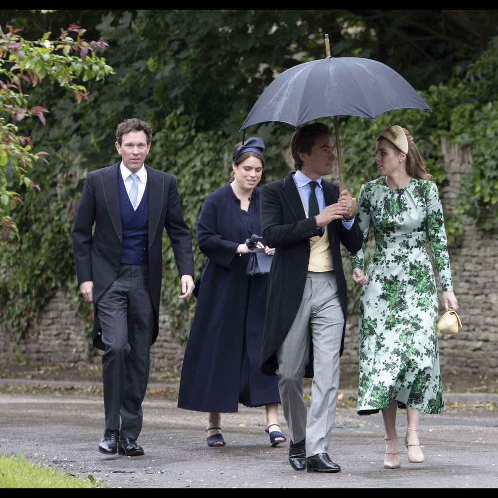 Prinzessinnen Beatrice und Eugenie treffen mit ihren Ehemännern zur Hochzeit von Peter Phillips und Harriet Sperling ein, 2026