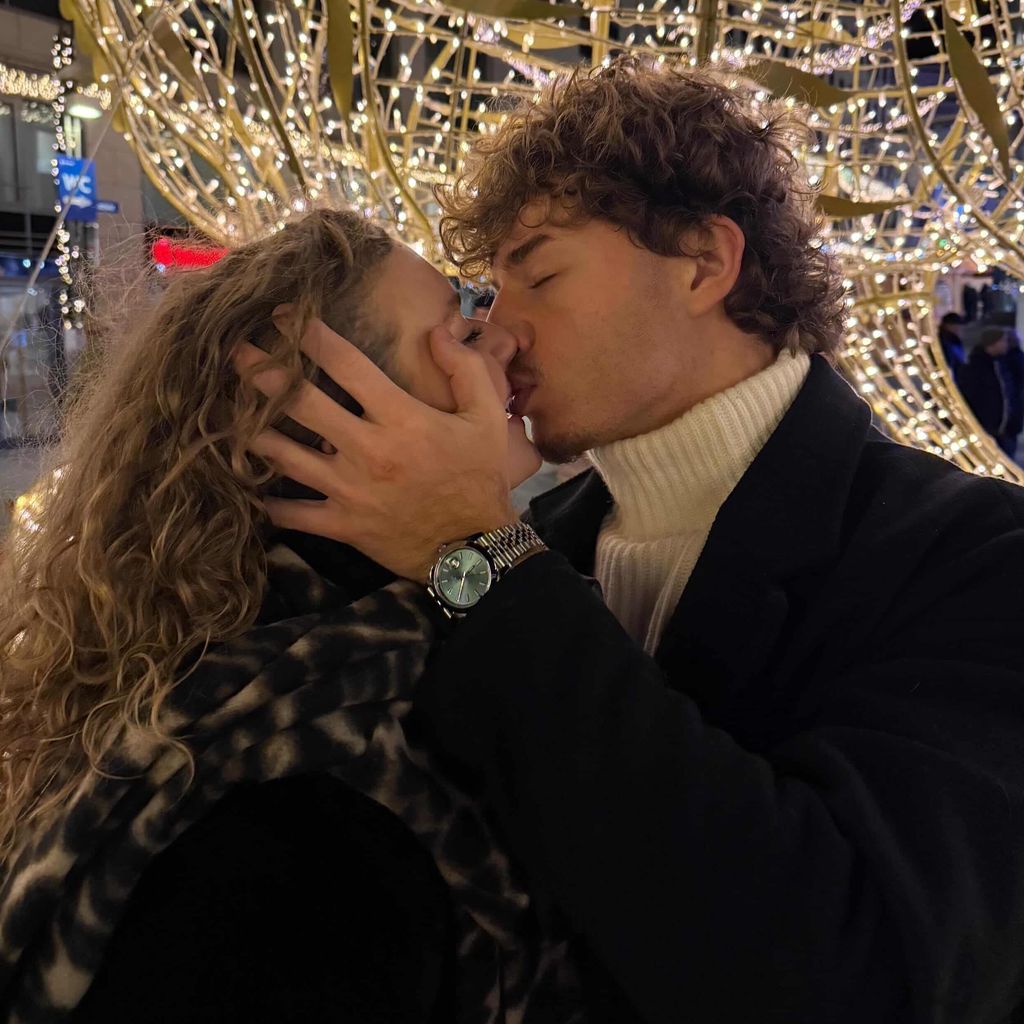 Garry Secret mit Freundin Jessica, Dezember 2025