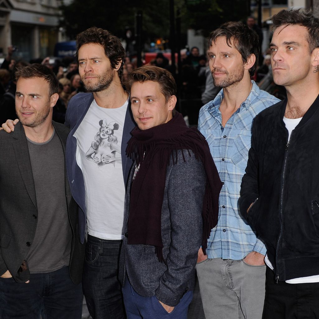 Gary Barlow, Howard Donald, Mark Owen, Jason Orange und Robbie Williams, 2010