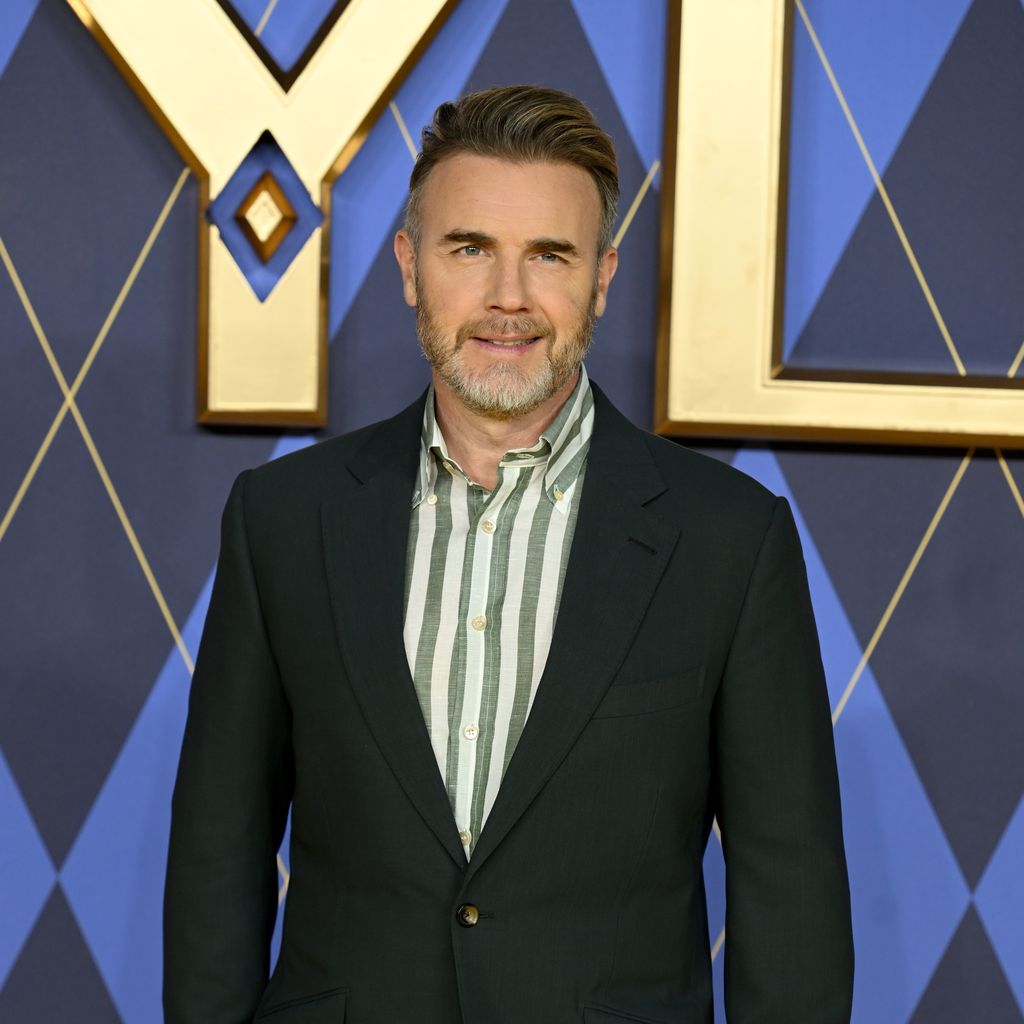 Gary Barlow, Sänger