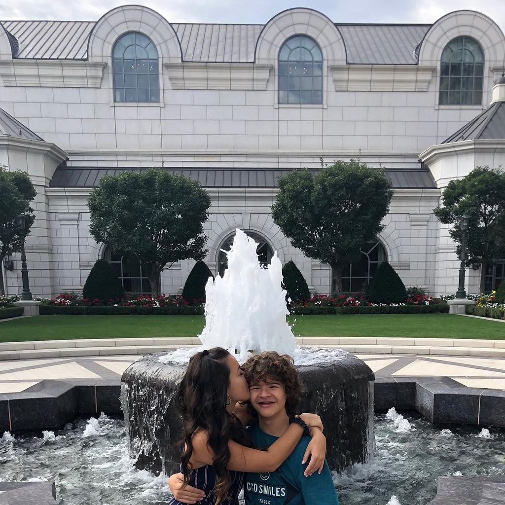 Gaten Matarazzo und seine Freundin Lizzy im November 2018